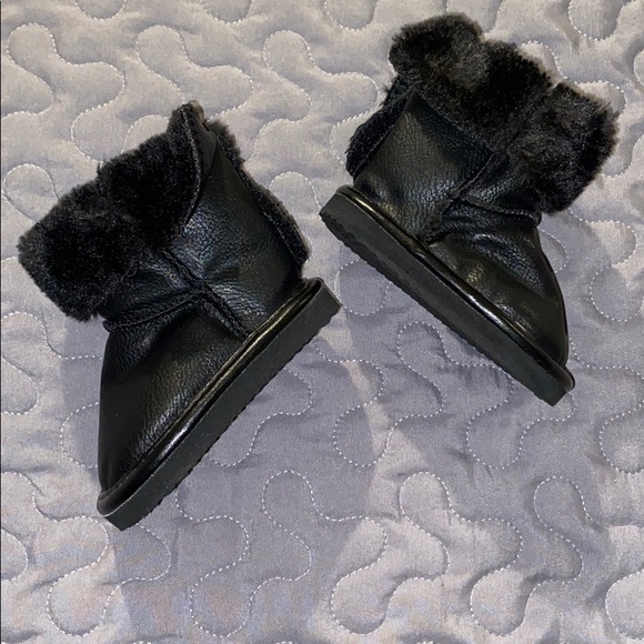 H&M Baby Faux Fur Warm Lined Leather Black Boots - Picture 4 of 10